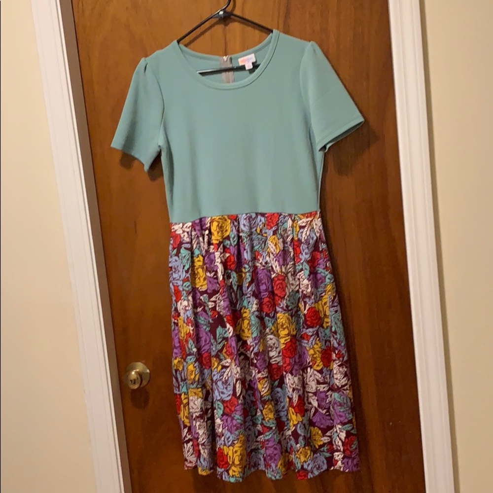 LuLaRoe Amelia Dress Size Large